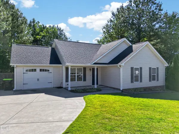 103 Dundee Place, Stem, NC 27581