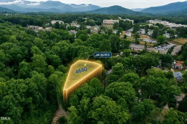 99999 Knauth Road, Asheville, NC 28805