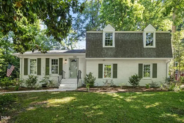 308 Rustic Ridge, Cary, NC 27511