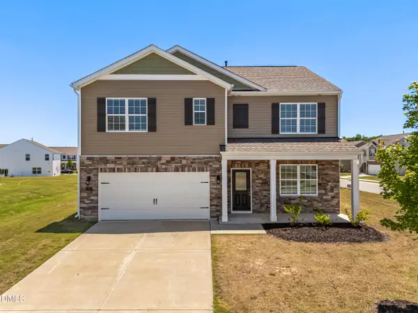 199 Pecan Grove Lane, Fuquay Varina, NC 27526