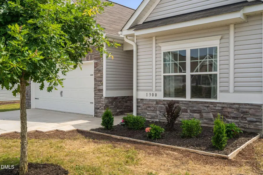 1300 London Meadow Way, Fuquay Varina, NC 27526 - #3