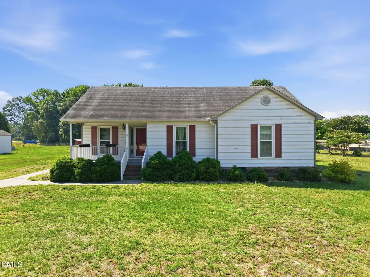 15 Loop Road, Archer Lodge, NC 27527 - #1
