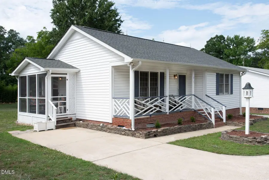 215 E Vance Street, Zebulon, NC 27597 - #3