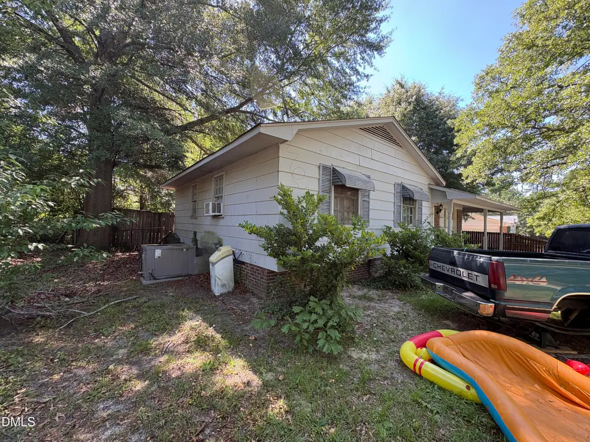 925 Wicker Court, Fayetteville, NC 28304 - #1