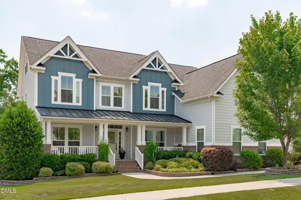 1813 Venezia Way, Apex, NC 27502