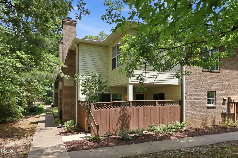 381 Summerwalk Circle, Chapel Hill, NC 27517 - #3