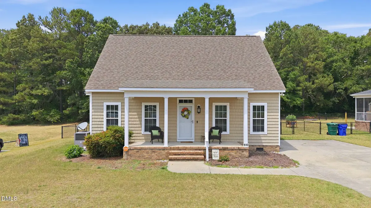 912 E Birchwood Drive, Nashville, NC 27856 - #1