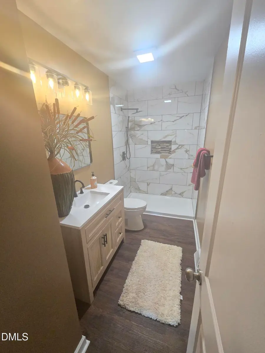 438 Dudley Street, Burlington, NC 27217 - #2