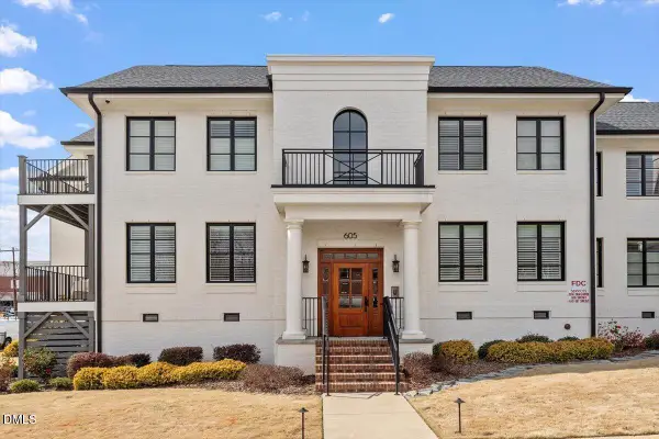 605 Smedes Place, Raleigh, NC 27605