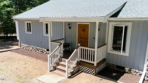 3026 Carriage Trail, Hillsborough, NC 27278