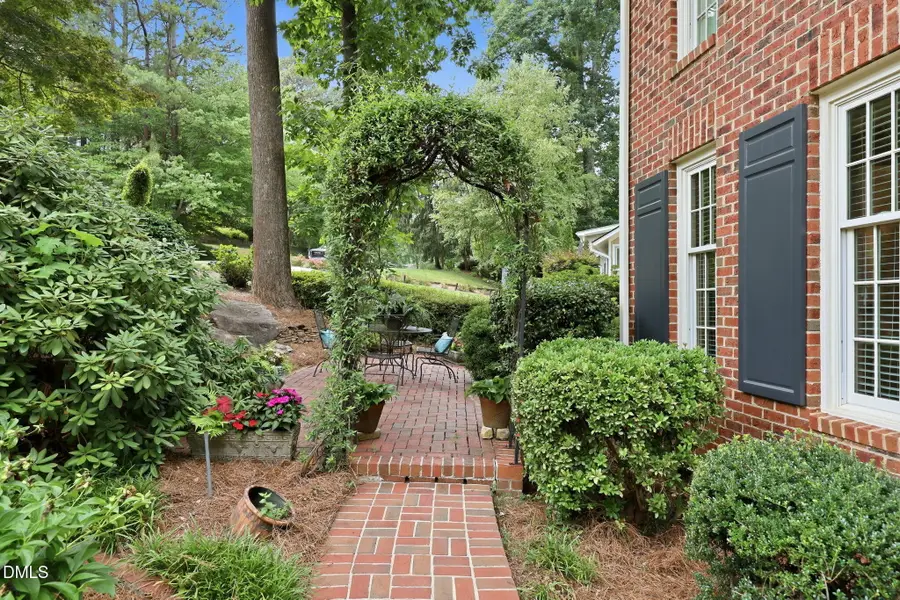 2221 Weybridge Drive, Raleigh, NC 27615 - #2