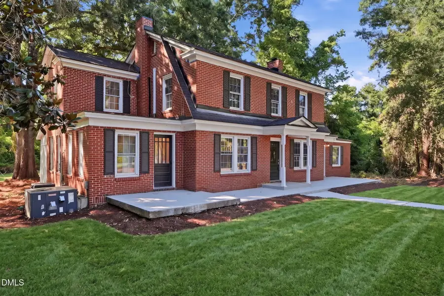 1424 Carthage Street, Sanford, NC 27330 - #3