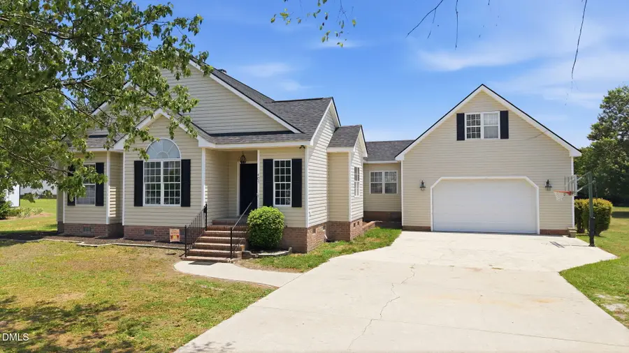 405 Hearthstone Drive, Nashville, NC 27856 - #2