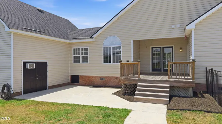 405 Hearthstone Drive, Nashville, NC 27856 - #3