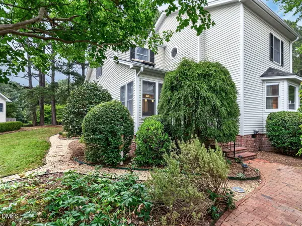 386 Lyndfield Cl, Pittsboro, NC 27312