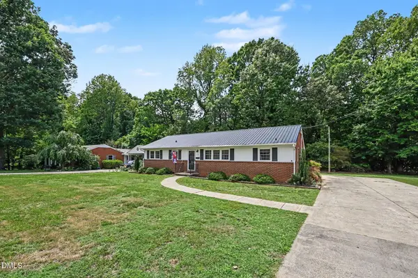 525 N Carr Street, Mebane, NC 27302