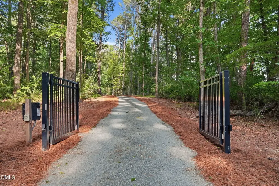 4628 Hibiscus Lane, Chapel Hill, NC 27516 - #2