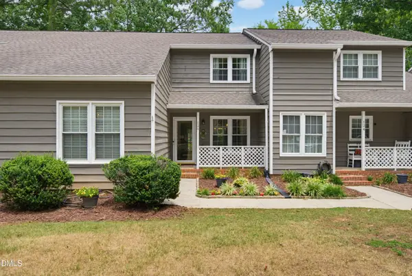 126 Lake Hollow Circle, Cary, NC 27513