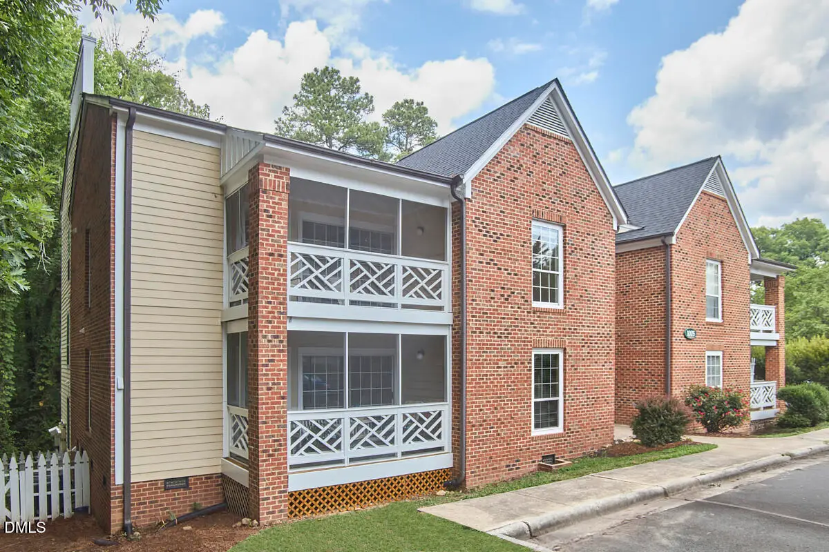 1005 Kingswood Drive, Chapel Hill, NC 27517 - #1