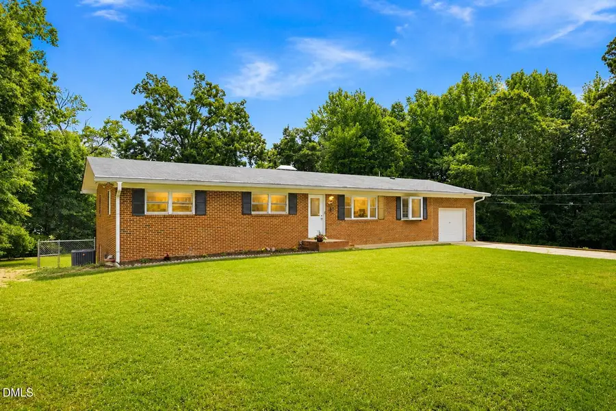 2909 Belmont Circle, Sanford, NC 27332 - #2