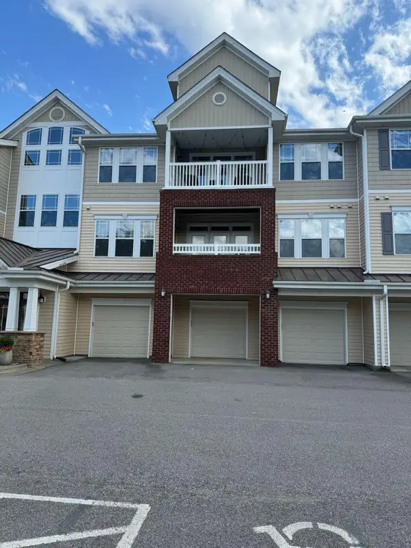 2810 Bedford Green Drive, Raleigh, NC 27604