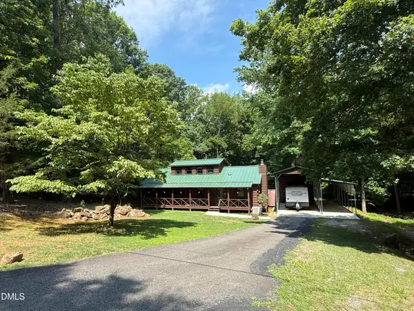 3216 Oak Knob Court, Hillsborough, NC 27278