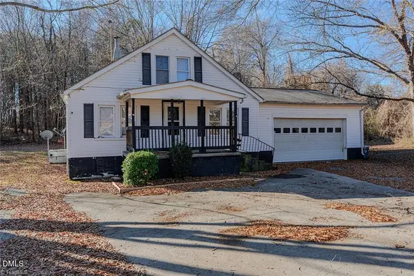 1364 Rauhut Street, Burlington, NC 27217