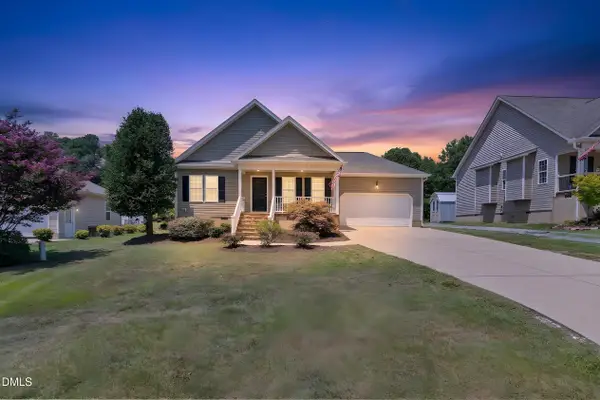 585 Cokesbury Park Lane, Fuquay Varina, NC 27526