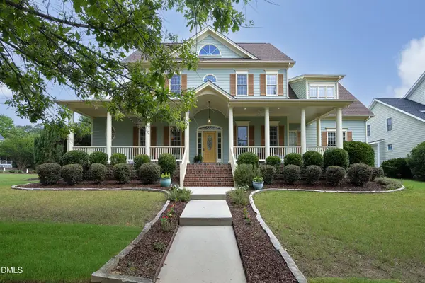 605 Stafford Brook Lane, Cary, NC 27519