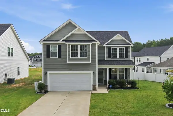 113 Hanover Court, Clayton, NC 27527