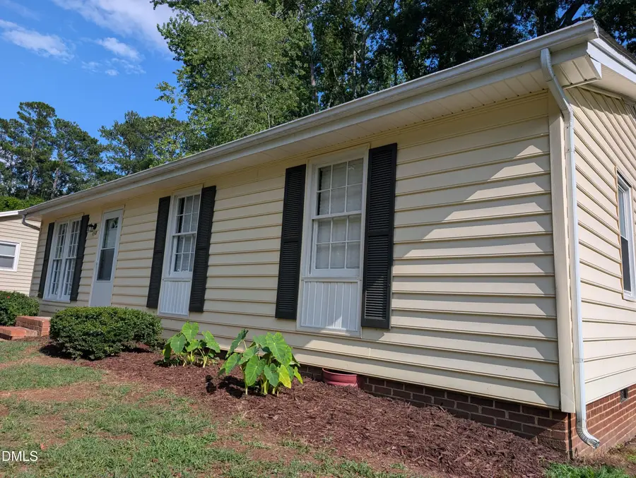 118 E Mciver Street, Zebulon, NC 27597 - #3