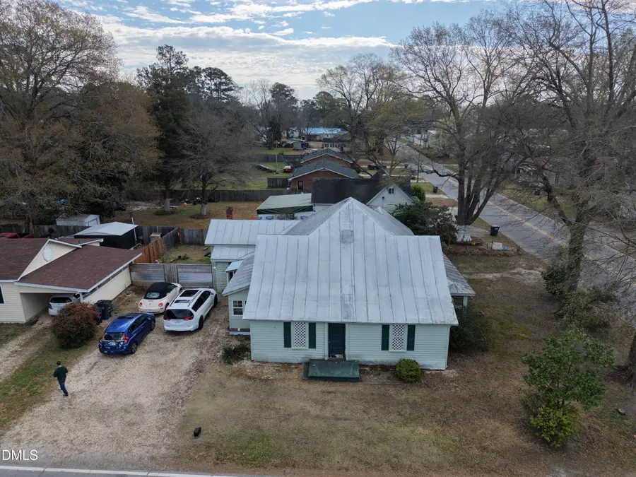 812 W Anderson Street, Selma, NC 27576 - #3