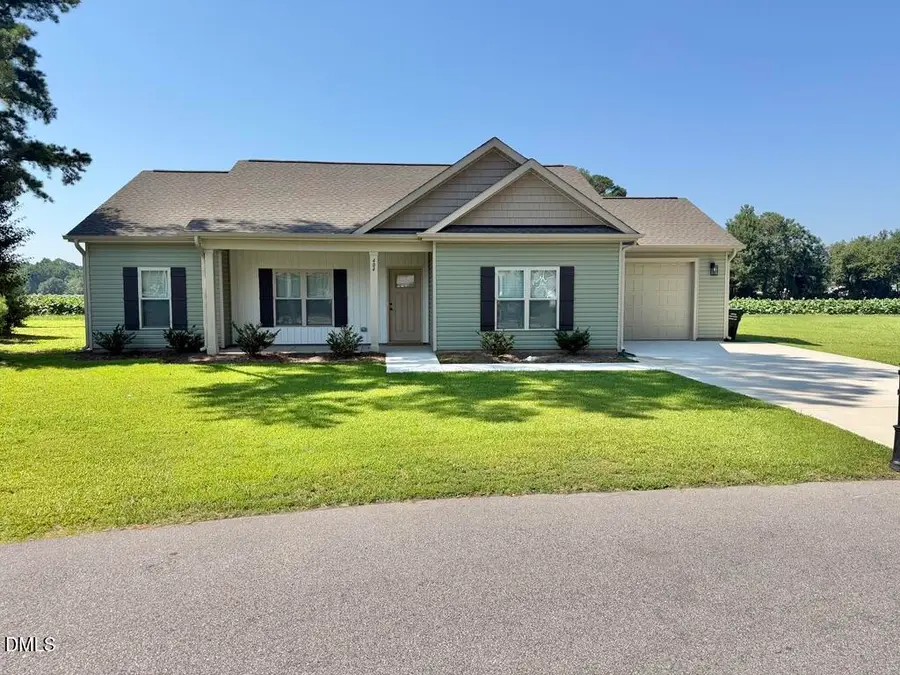 404 S Eastwood Drive, Benson, NC 27504 - #2