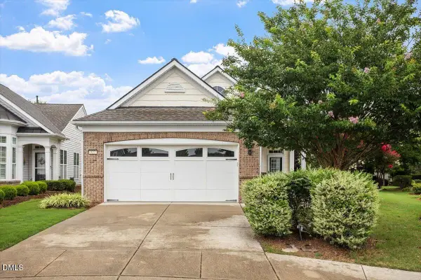 527 Tomkins Loop, Cary, NC 27519