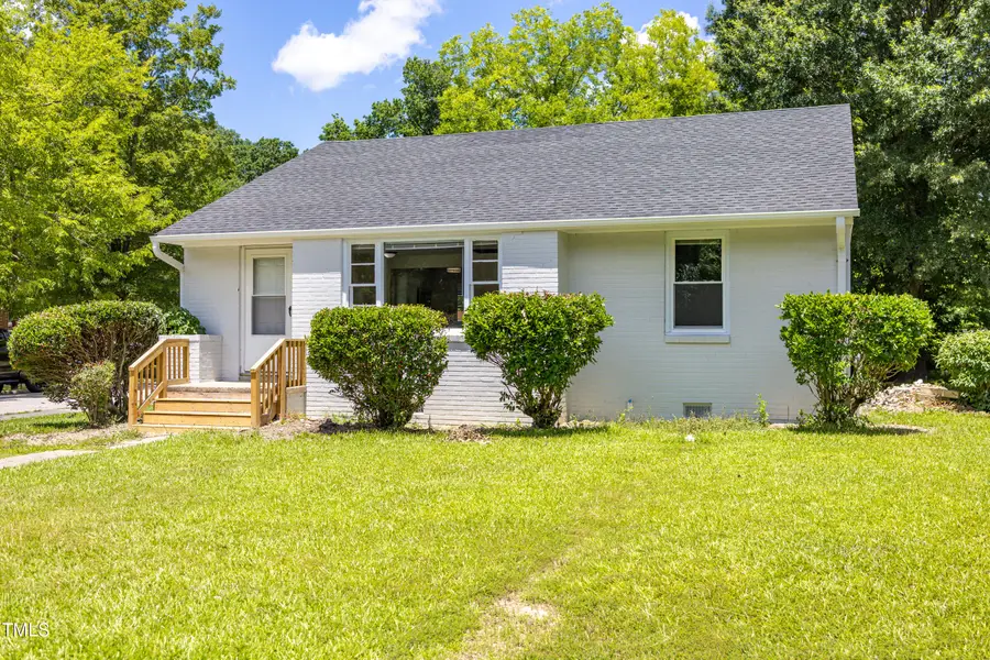 605 E Montgomery Street, Henderson, NC 27536 - #2