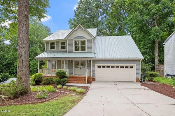 810 Northampton Drive, Cary, NC 27513