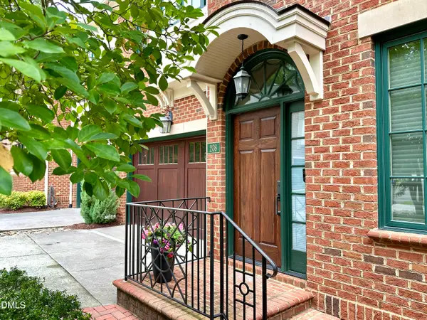 208 Old Franklin Grove Drive, Chapel Hill, NC 27514