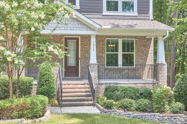 3828 Hickory Manor Drive, Apex, NC 27539