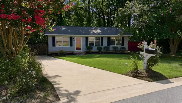 909 Bryn Mawr Court, Apex, NC 27502