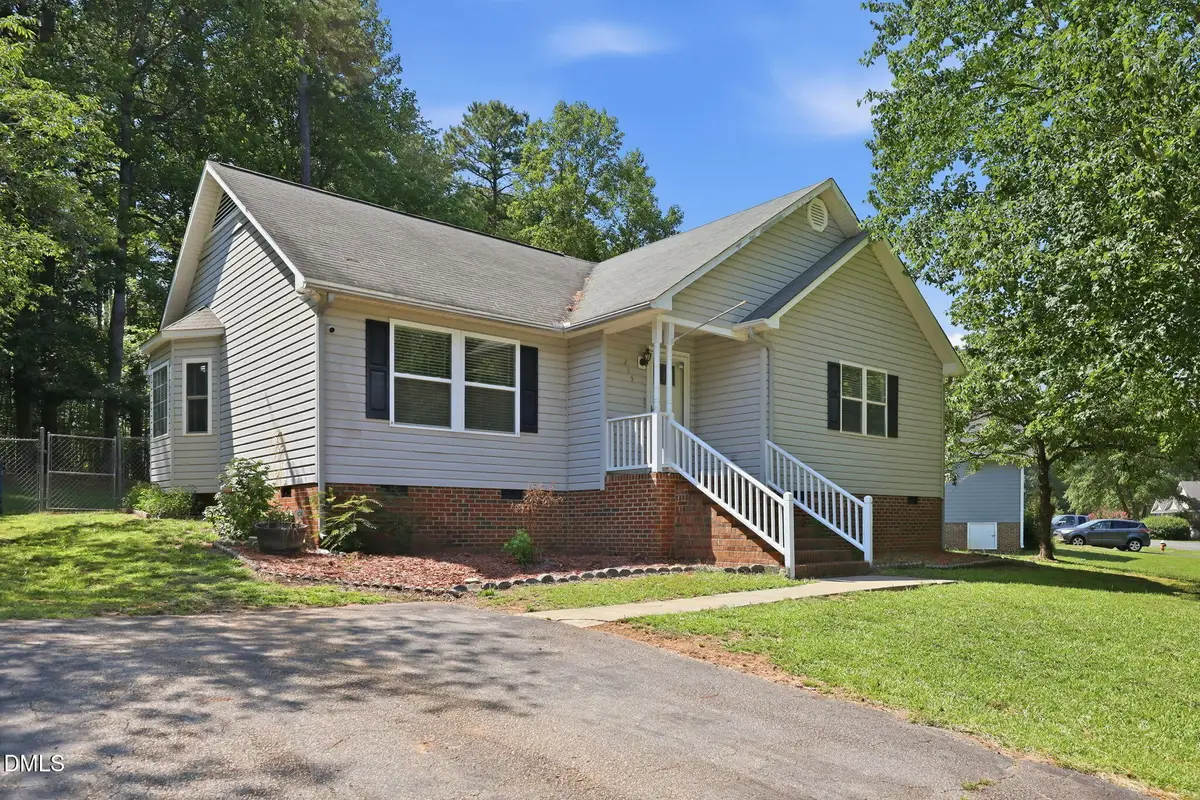 215 Brookfield Circle, Sanford, NC 27330 - #1