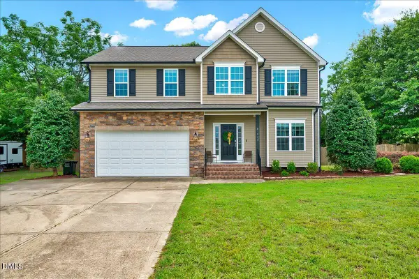 8104 Consella Way, Willow Springs, NC 27592