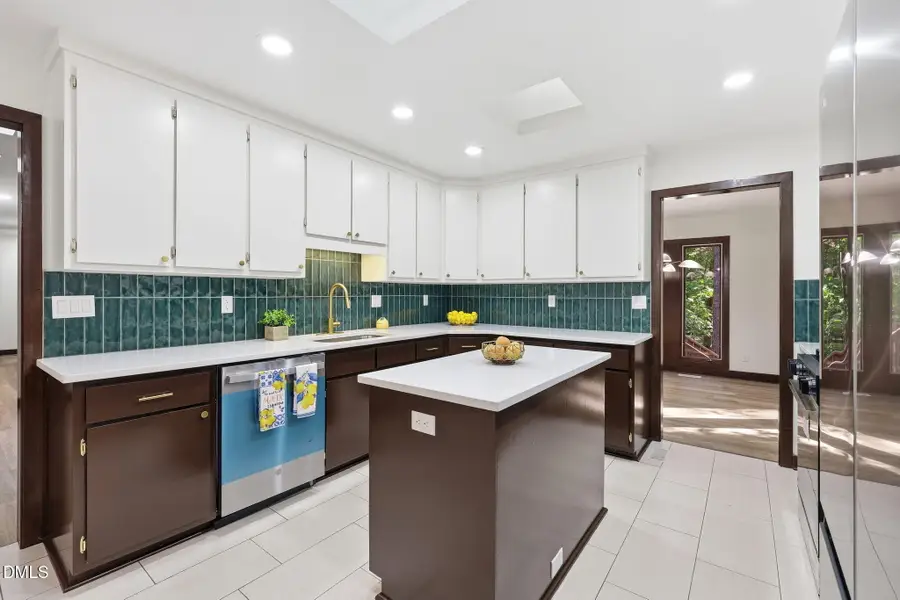 6 Saint James Court, Durham, NC 27713 - #2