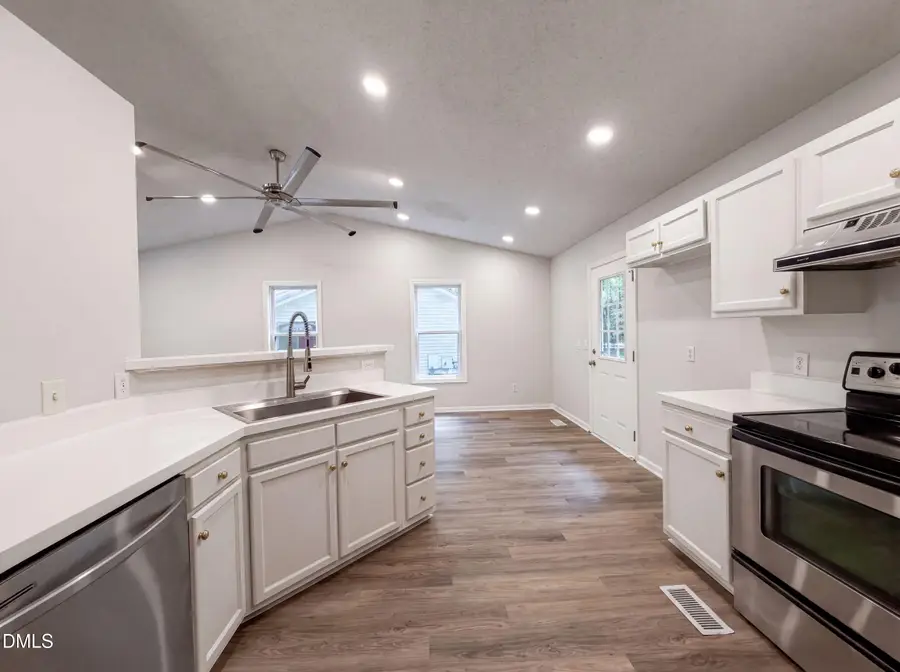 810 Hill Top Circle, Sanford, NC 27332 - #2