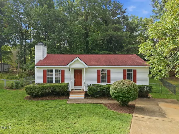 105 Cabrita Court, Holly Springs, NC 27540