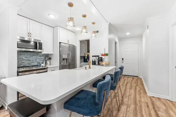 1006 Kingswood Drive, Chapel Hill, NC 27517