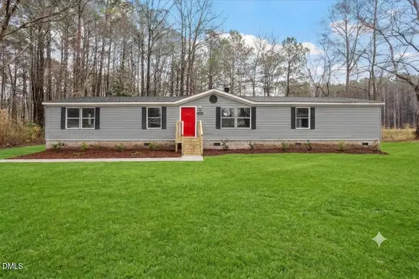 304 E Pope Avenue, Kenly, NC 27542