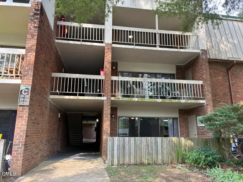 500 Umstead Drive, Chapel Hill, NC 27516 - #1