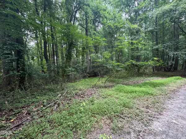 5140 Commission Drive, Holly Springs, NC 27540