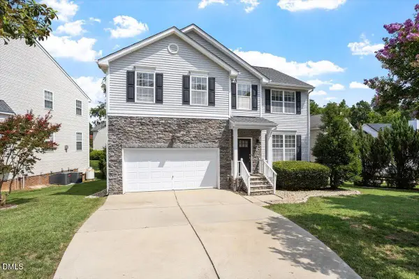 116 Texanna Way, Holly Springs, NC 27540