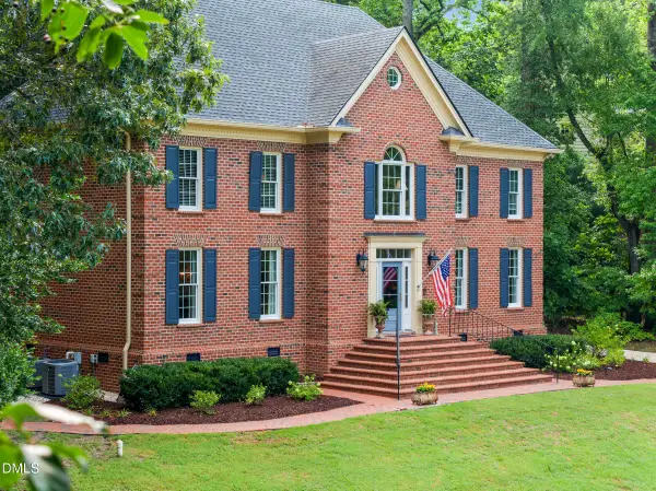 320 Lochside Drive, Cary, NC 27518
